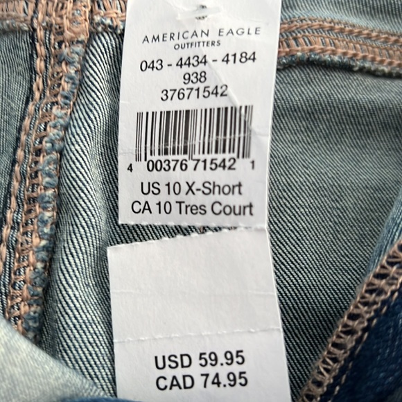 American Eagle flare jeans - Picture 2 of 5